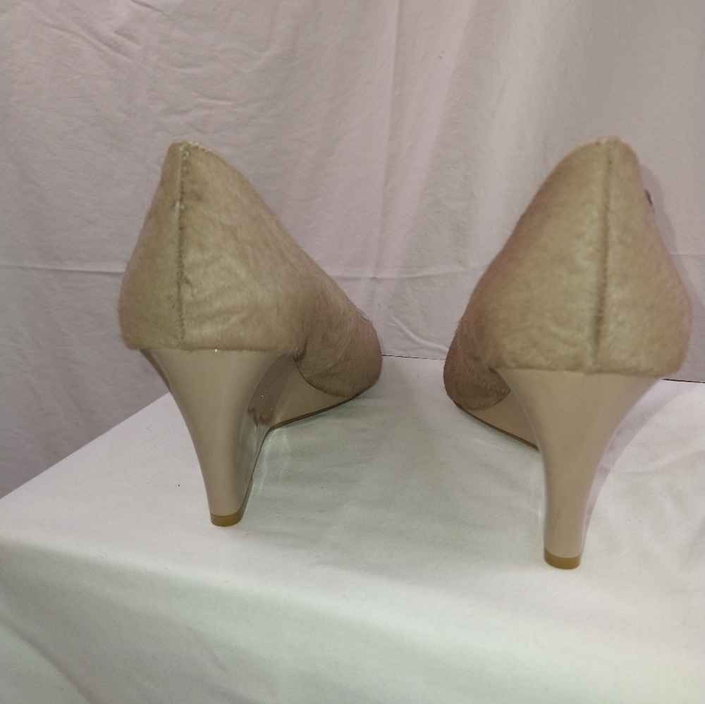 Calvin Klein Wedge Heels, size 10 - Picture 5 of 7